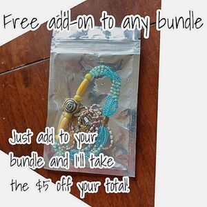 NWOT kid'sย aqua beadedโbracelet & glassesโchain